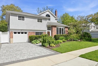 Welcome to this Stunning 4 bedroom, 3.5 bath expanded - photo 2
