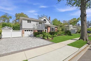 Welcome to this Stunning 4 bedroom, 3.5 bath expanded - photo 3