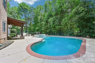Experience the best of Ardrey Acres living in this picturesque - photo 6