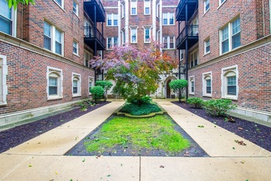 Lake Michigan - Cook County Condo For Sale in Chicago Illinois