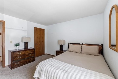 Ideally located in Wildernest, this updated 2-bedroom condo - photo 14