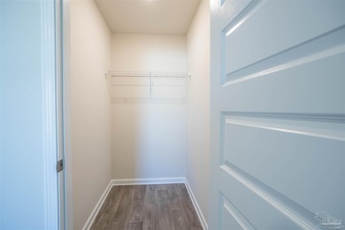 Welcome to your chance to own a like-new coastal retreat in the - photo 31