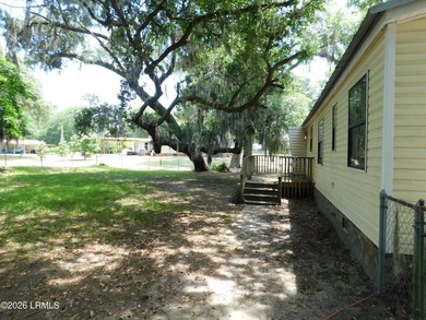 Perfect starter home in Shell Point at an economical price. 1115 - photo 3