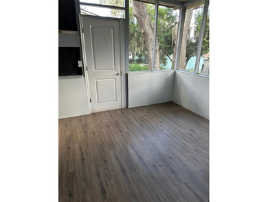 Welcome to Montverde! This property offers incredible potential - photo 12
