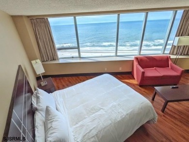 DIRECT OCEANFRONT STUDIO! Wake up to breathtaking views of the - photo 3