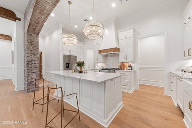 Prepare to be WOWED! 207 Crossbill Drive features 4 bedrooms, 3 - photo 16