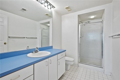 Experience elevated living in this spacious, bright and well - photo 18
