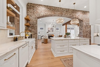 Prepare to be WOWED! 207 Crossbill Drive features 4 bedrooms, 3 - photo 19