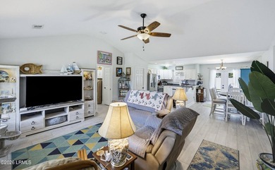 MAJOR PRICE REDUCTION! This home has been remodeled and updated - photo 7