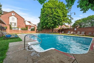 Experience elevated living in this spacious, bright and well - photo 27