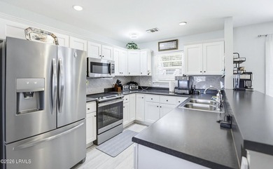 MAJOR PRICE REDUCTION! This home has been remodeled and updated - photo 8
