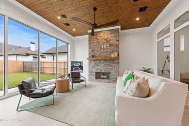Prepare to be WOWED! 207 Crossbill Drive features 4 bedrooms, 3 - photo 28