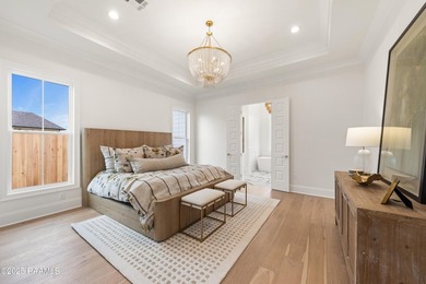 Prepare to be WOWED! 207 Crossbill Drive features 4 bedrooms, 3 - photo 32