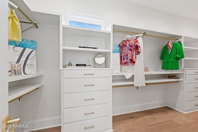 Prepare to be WOWED! 207 Crossbill Drive features 4 bedrooms, 3 - photo 38