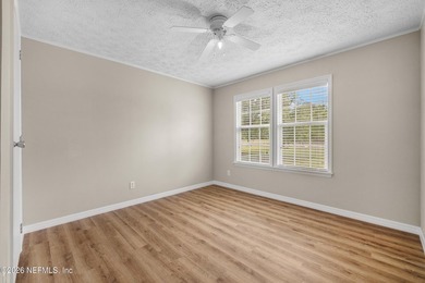 Think BIG - This Updated Mobile Home has: 4 bedrooms 3 bathrooms - photo 49