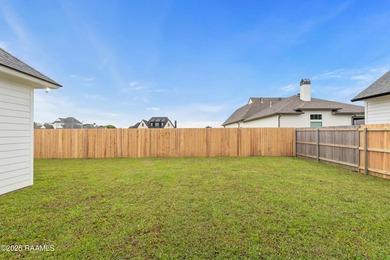 Prepare to be WOWED! 207 Crossbill Drive features 4 bedrooms, 3 - photo 49
