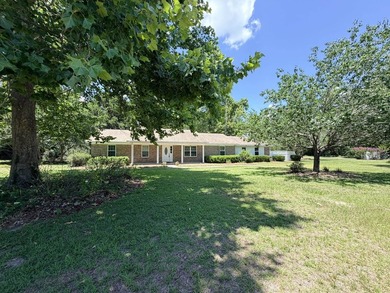 Exceptional 5.02-acre Wakulla County property offering privacy - photo 1