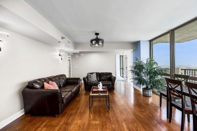 LOCATION! LOCATION! LOCATION! Close to professional schools and