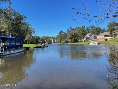 Lake Hide-A-Way Lot For Sale in Carriere Mississippi