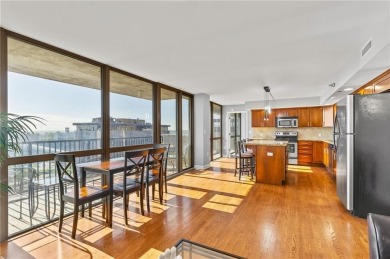 LOCATION! LOCATION! LOCATION! Close to professional schools and