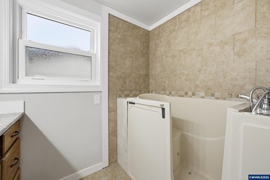 Appraised over value + New HVAC!!! Amazing South Salem location - photo 14
