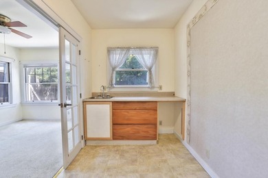 A classic Craftsman brimming with character, this 3-bedroom - photo 16