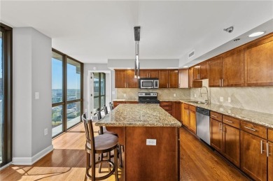 LOCATION! LOCATION! LOCATION! Close to professional schools and