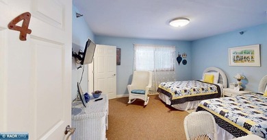 Retreat To Renowned Historic Bed & Breakfast, Vermilion Park Inn - photo 21