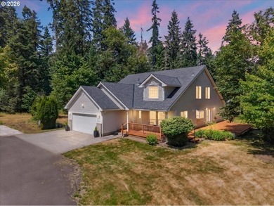 Escape to the peace and privacy of country living with this - photo 1