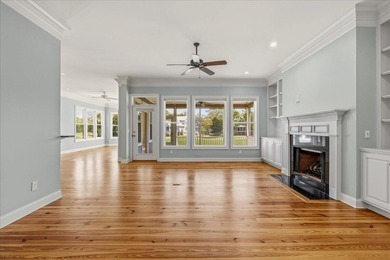 This stunning 3,500 sq.ft. residence is move-in ready, offers - photo 31