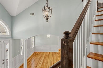 This stunning 3,500 sq.ft. residence is move-in ready, offers - photo 44