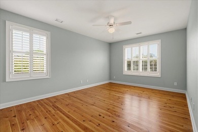 This stunning 3,500 sq.ft. residence is move-in ready, offers - photo 49