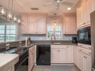 Everyone's favorite Vista Royale Model B floor plan with truly - photo 4