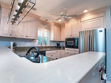 Everyone's favorite Vista Royale Model B floor plan with truly - photo 8