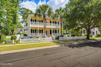 Beautiful Battery Point home with double porches and excellent - photo 1