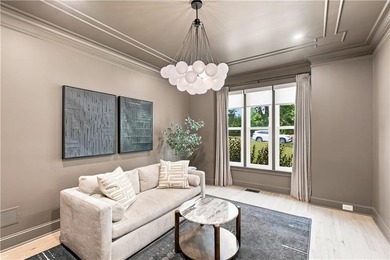 One-of-a-Kind Luxury Living on a Premier Golf Course Lot in - photo 7