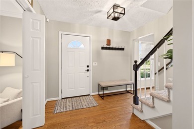 Welcome to 139 Scotch Pine Drive! This stunning 4-bedroom, 2 - photo 4