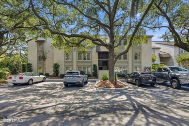 Rarely available 3-bedroom Bluff Villa in the heart of South - photo 5