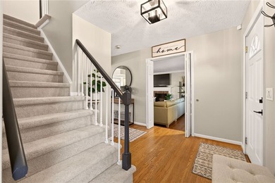 Welcome to 139 Scotch Pine Drive! This stunning 4-bedroom, 2 - photo 5