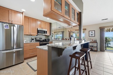 Rarely available 3-bedroom Bluff Villa in the heart of South - photo 9