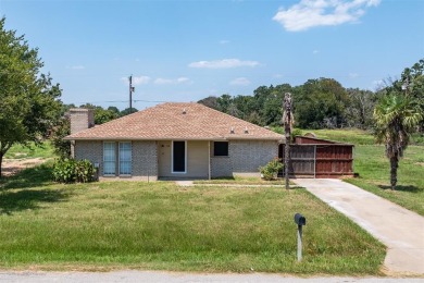 Lake Home For Sale in Gun Barrel City, Texas