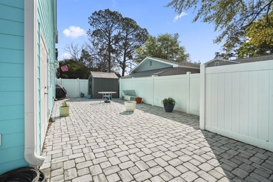 This is a beautifully maintained and updated 3 bed 2 bath home - photo 12