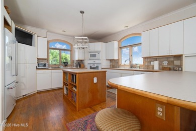 Among some of the most desirable lots in Emerald Isle are - photo 14