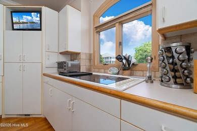 Among some of the most desirable lots in Emerald Isle are - photo 17