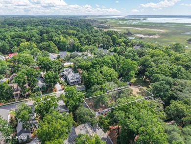Nestled beneath majestic live oak trees, this exceptional - photo 8