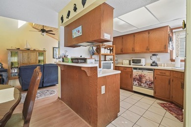 This is a beautifully maintained and updated 3 bed 2 bath home - photo 25
