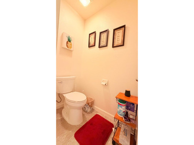 Welcome to this very well kept four-bedroom, two-bathroom - photo 28