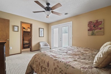 This is a beautifully maintained and updated 3 bed 2 bath home - photo 33