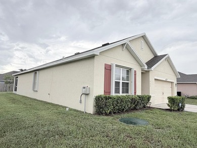 Welcome to this very well kept four-bedroom, two-bathroom - photo 34