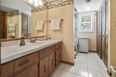 This is a beautifully maintained and updated 3 bed 2 bath home - photo 39